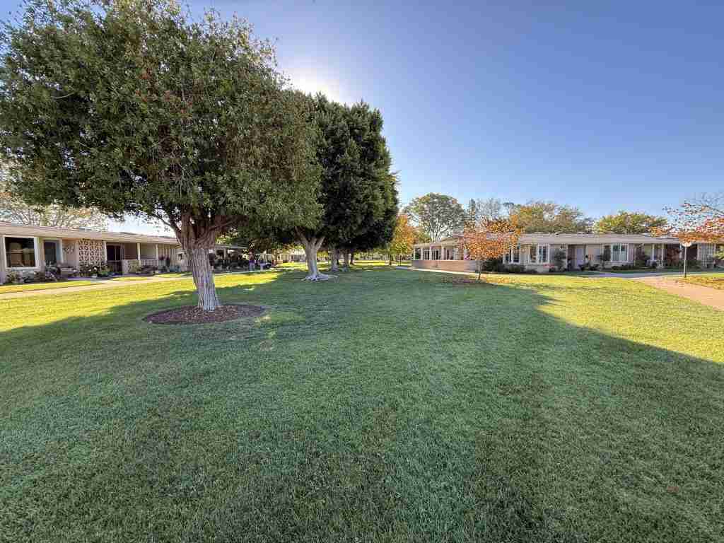 Discover Mutual 8 Homes for Sale in Leisure World Seal Beach